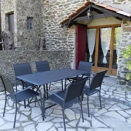 De 4 Ou 5 Personnes Le Chatus Apartment Gravieres