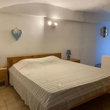 Apartment De 4 Ou 5 Personnes Le Chatus